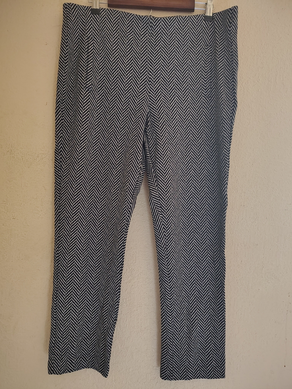 Chico's Herringbone Pull-On Ankle Pants - Size 2.5 (US 14 / Large)
